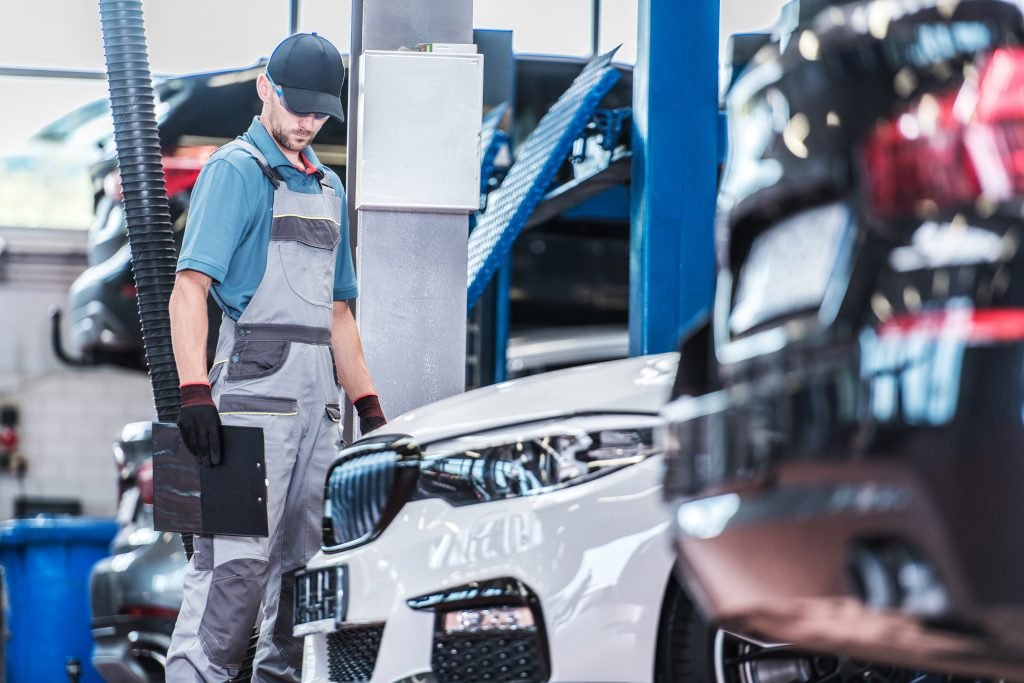 Auto Dealership Cleaning